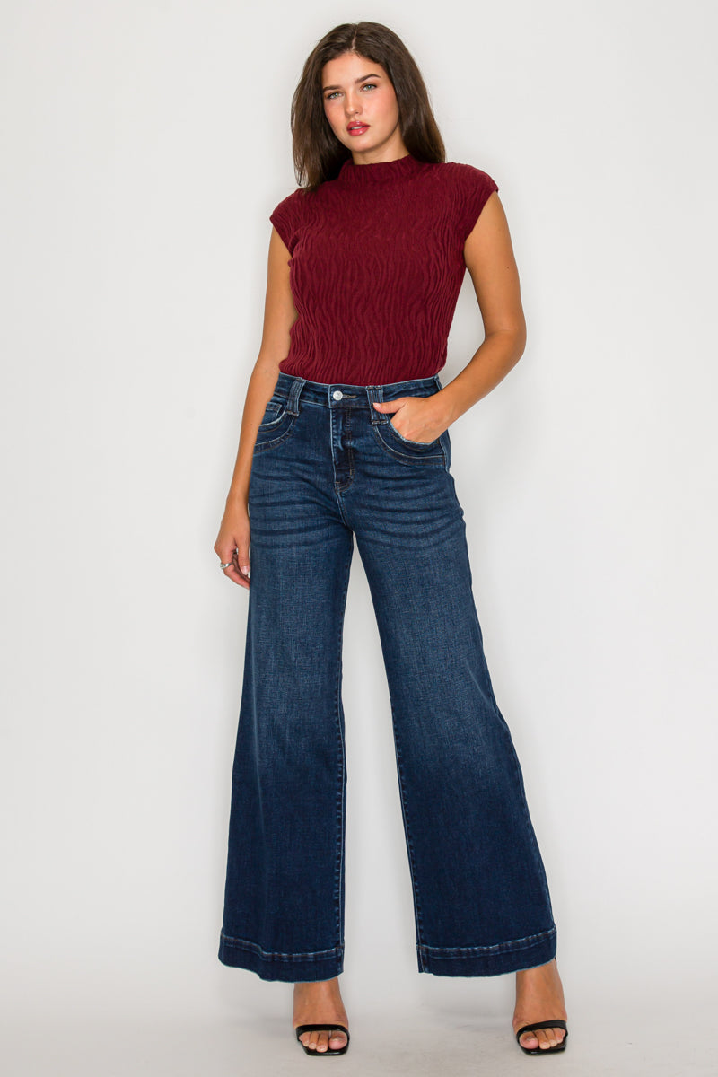 High Rise A-wide Leg Fit Jeans