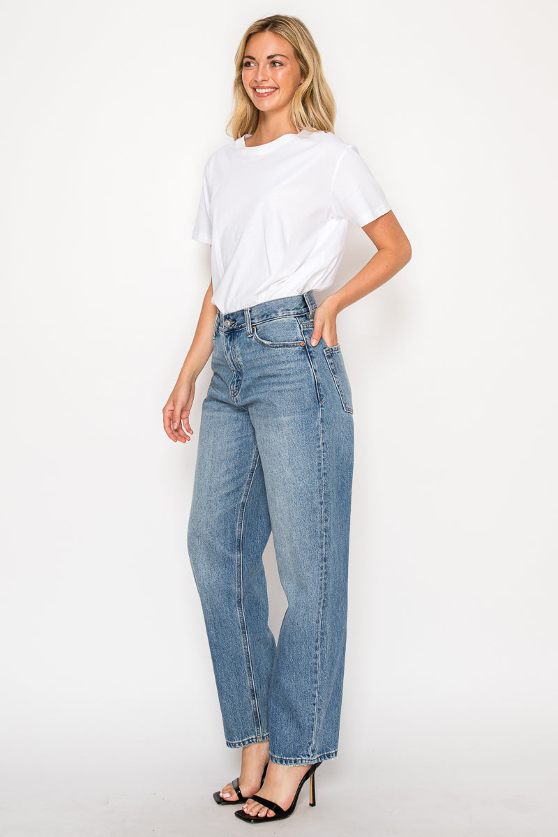 Unisex Tapered Baggy Jeans